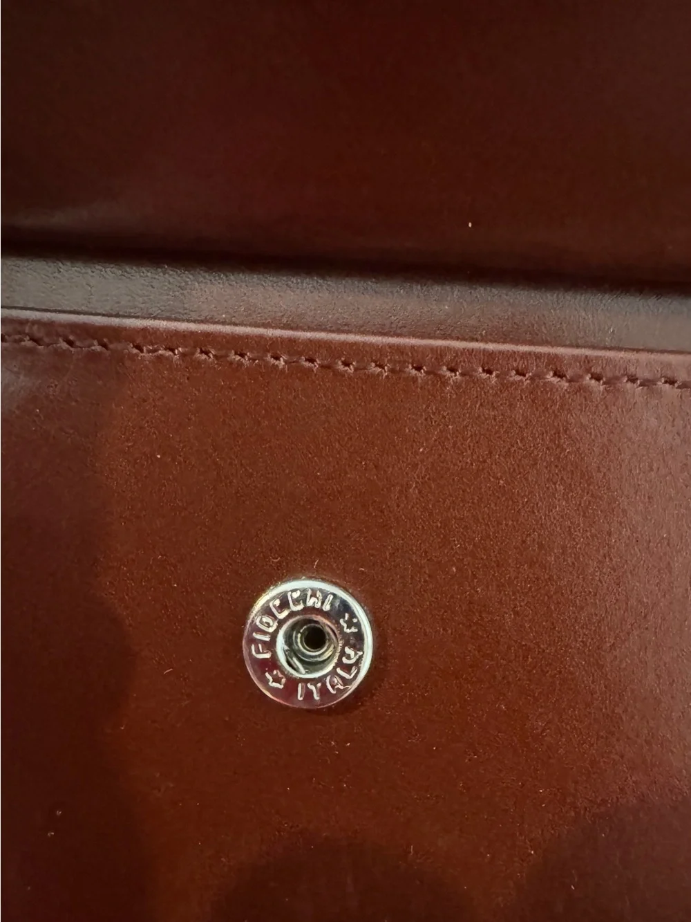 NEW Tod's Leather Bifold Wallet with Coin Pocket Dark Brown XAM0F07 NEVER USED
